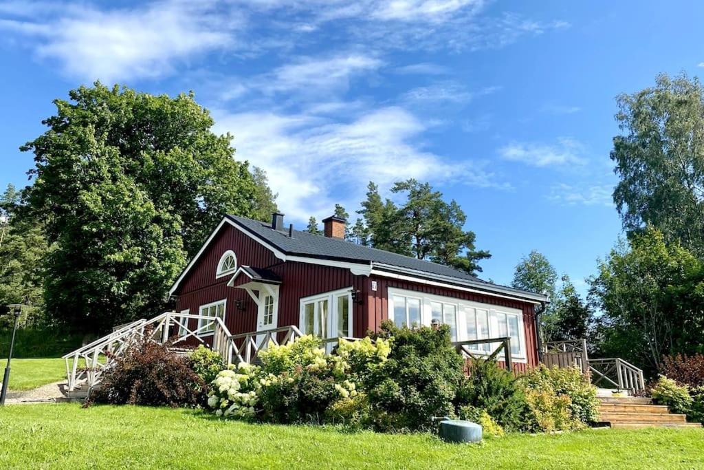 Villa Persas Kristinehamn Exterior photo